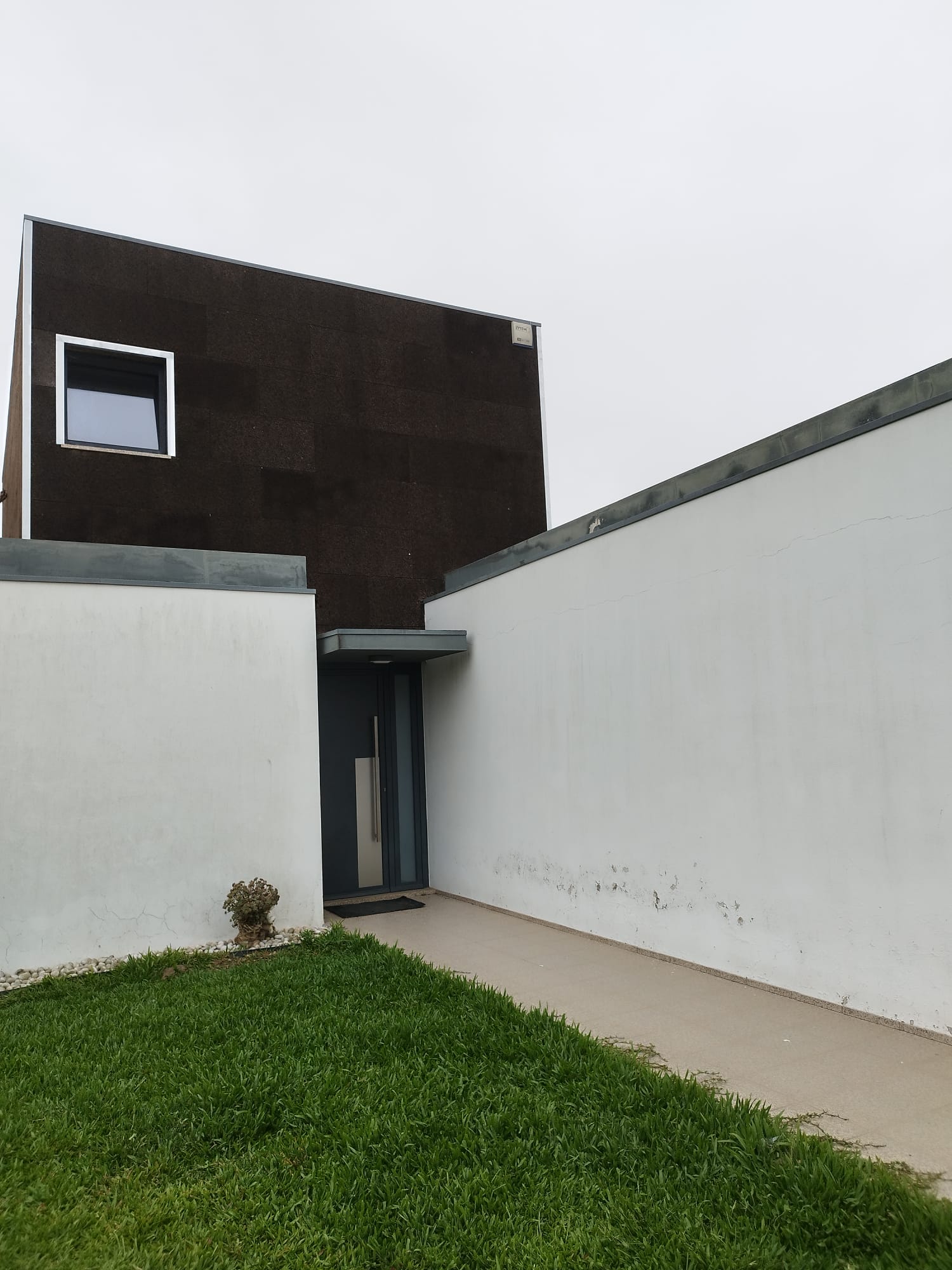 Moradia moderna executada pela Sucesso Meteórico